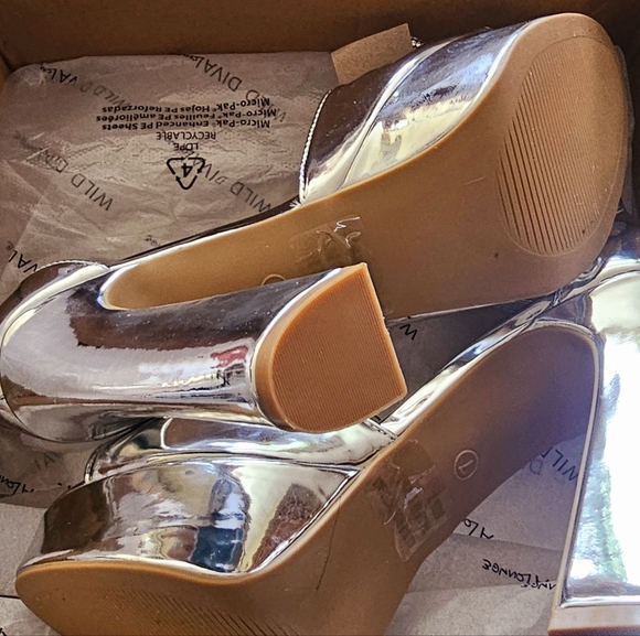 Silver Bow Detail Platform heels - Picture 5 of 6